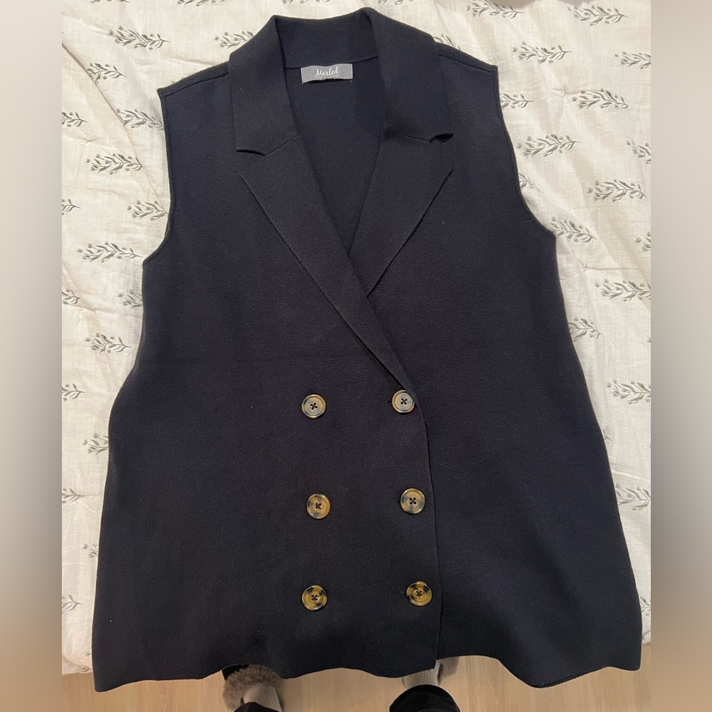 Knit relaxed vest